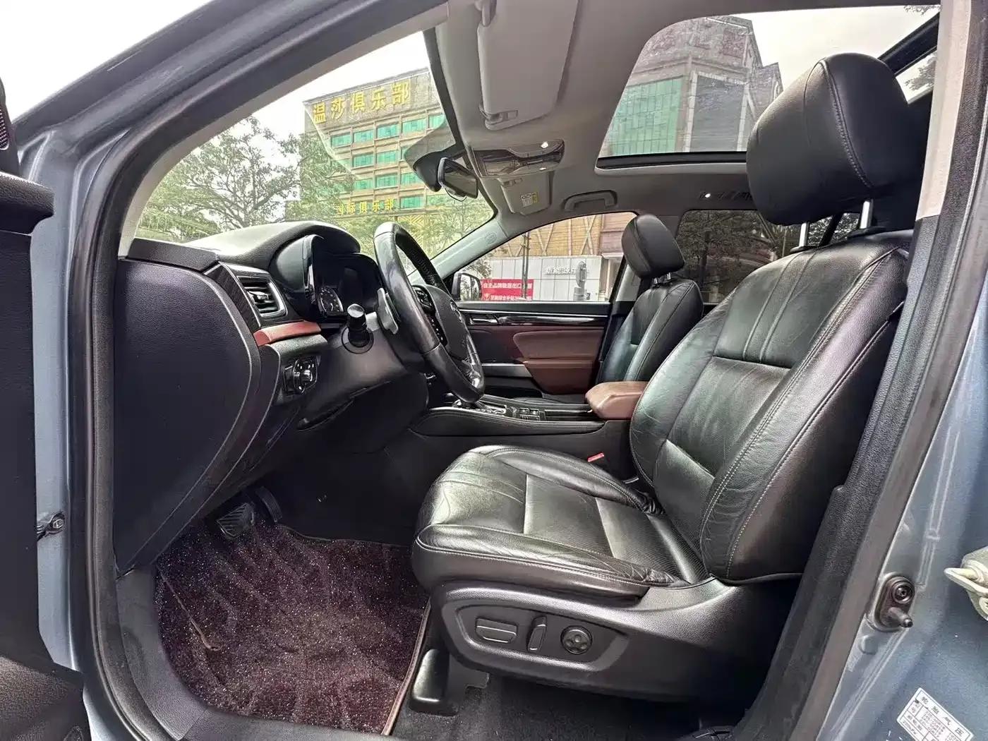 Trumpchi GS8 2017 320T 2WD Luxury Intelligent Connected Edition (7-seater) — миниатюра 4