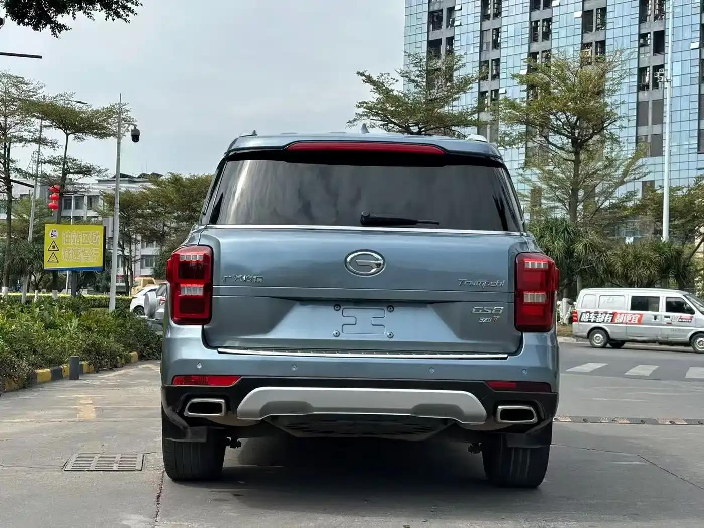 Trumpchi GS8 2017 320T 2WD Luxury Intelligent Connected Edition (7-seater) — миниатюра 10