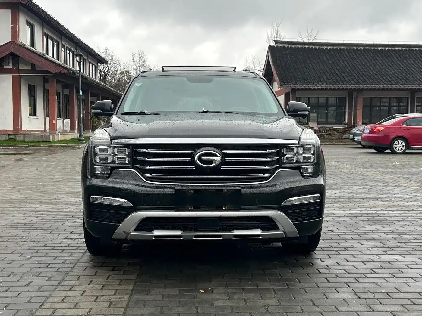 Trumpchi GS8 2017 320T 2WD Luxury Intelligent Connected Edition (7-seater) — миниатюра 1