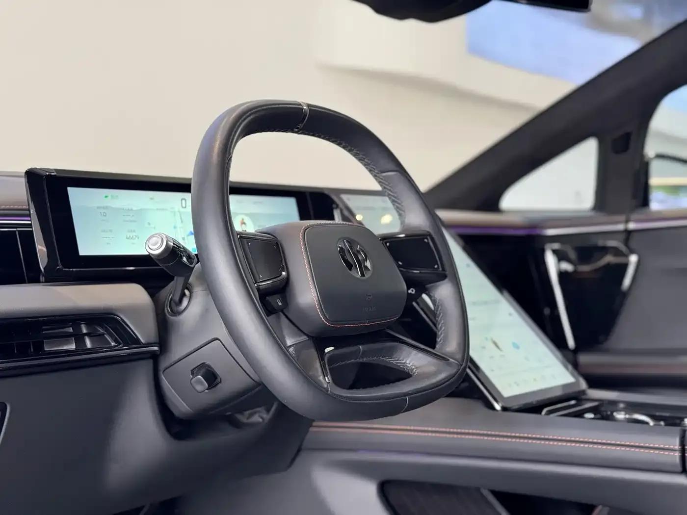 HiPhi X 2021 Flagship Edition 6-seater — миниатюра 11