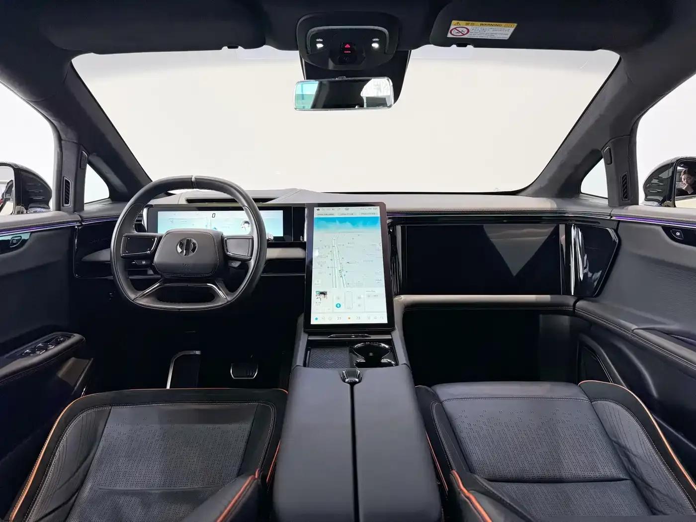 HiPhi X 2021 Flagship Edition 6-seater — миниатюра 18