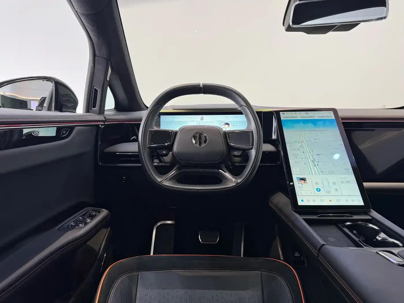 HiPhi X 2021 Flagship Edition 6-seater — миниатюра 20