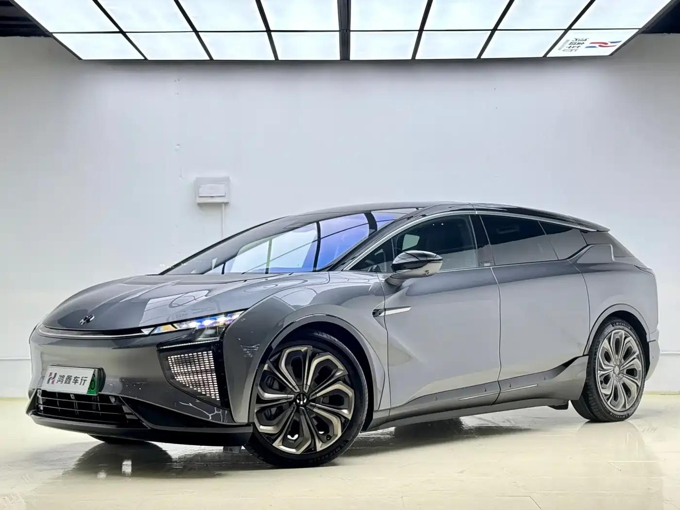 HiPhi X 2021 Flagship Edition 6-seater — миниатюра 1