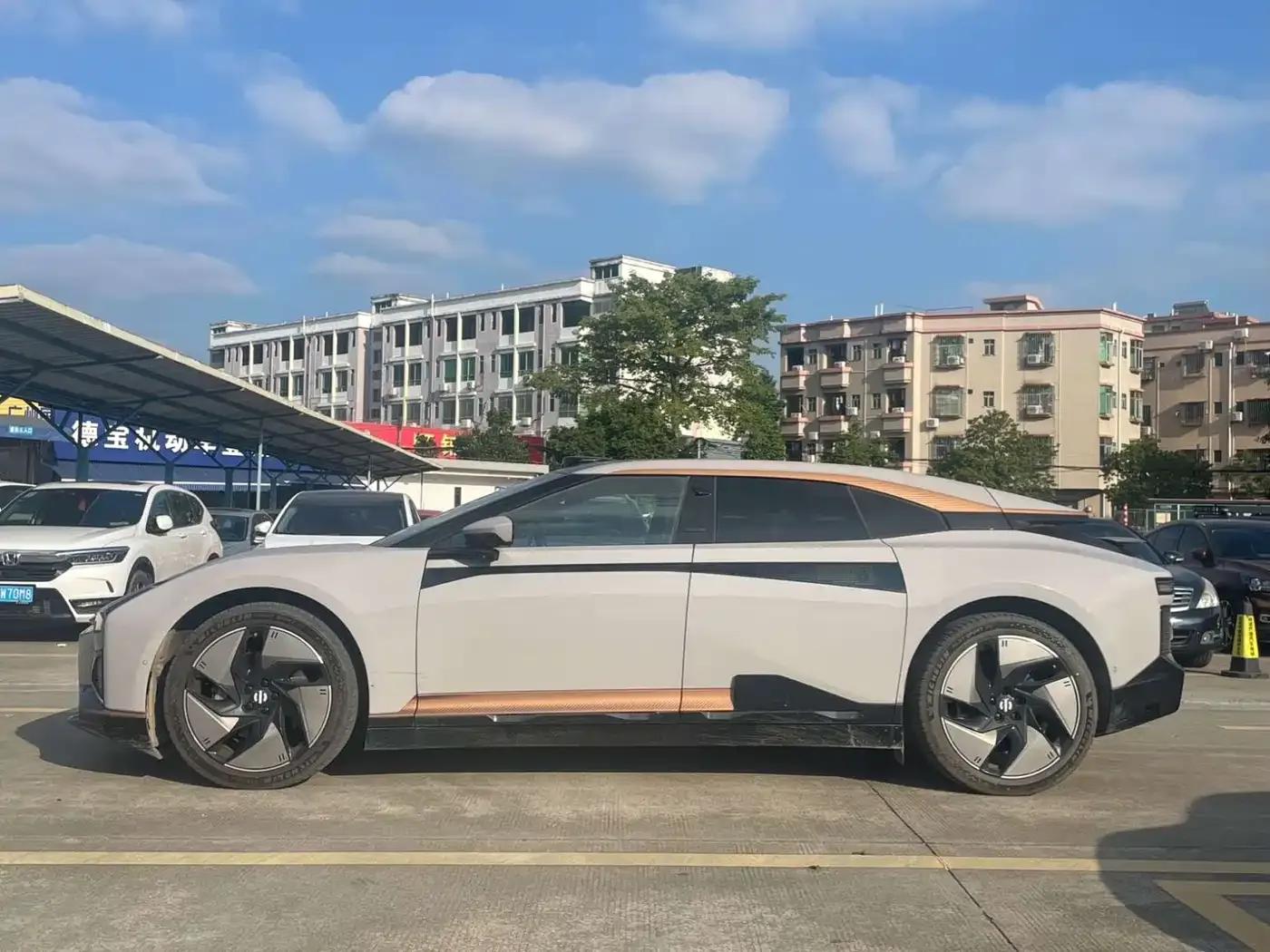 HiPhi Z 2023 Five-Seat Version — миниатюра 3