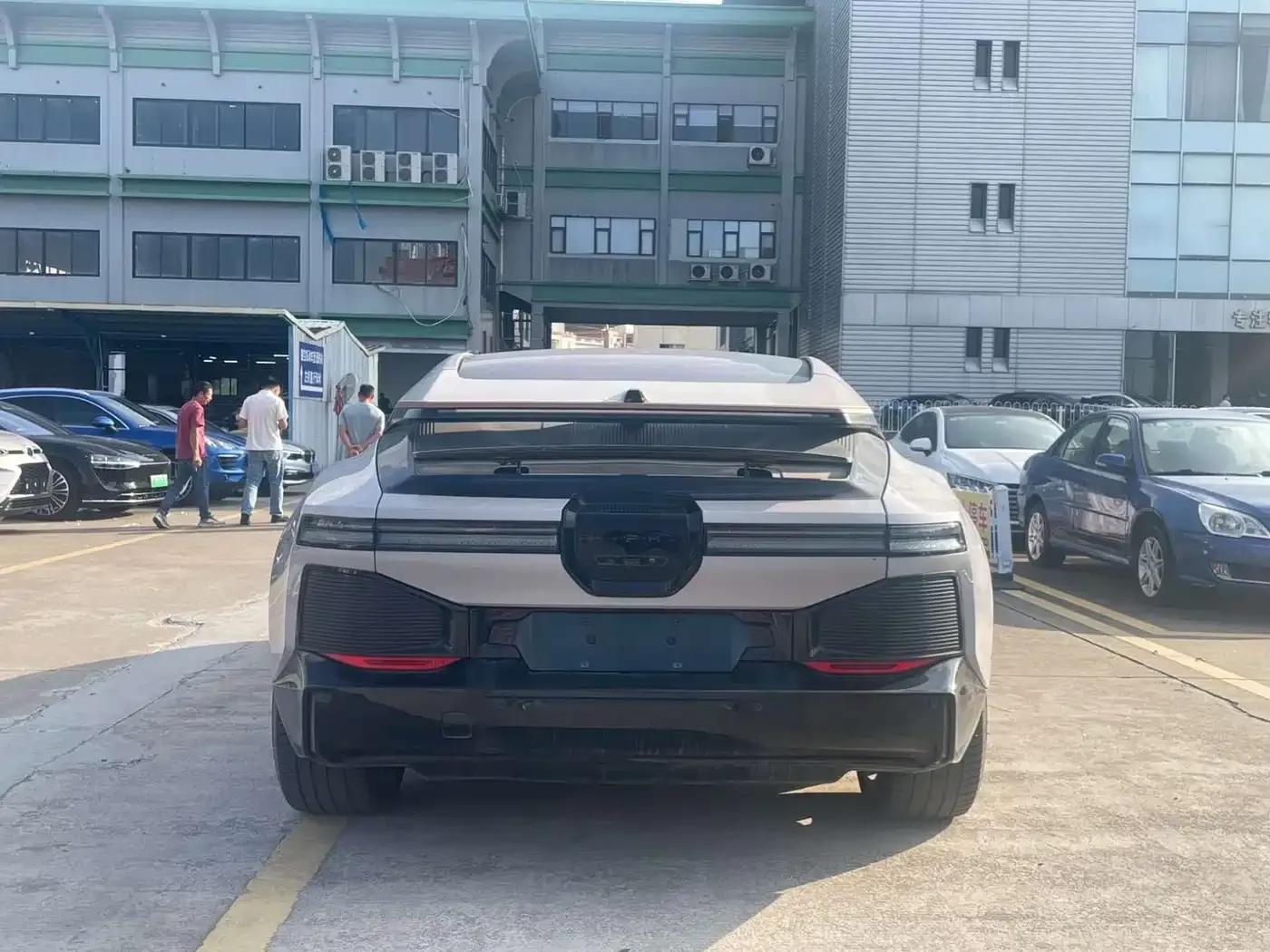 HiPhi Z 2023 Five-Seat Version — миниатюра 6
