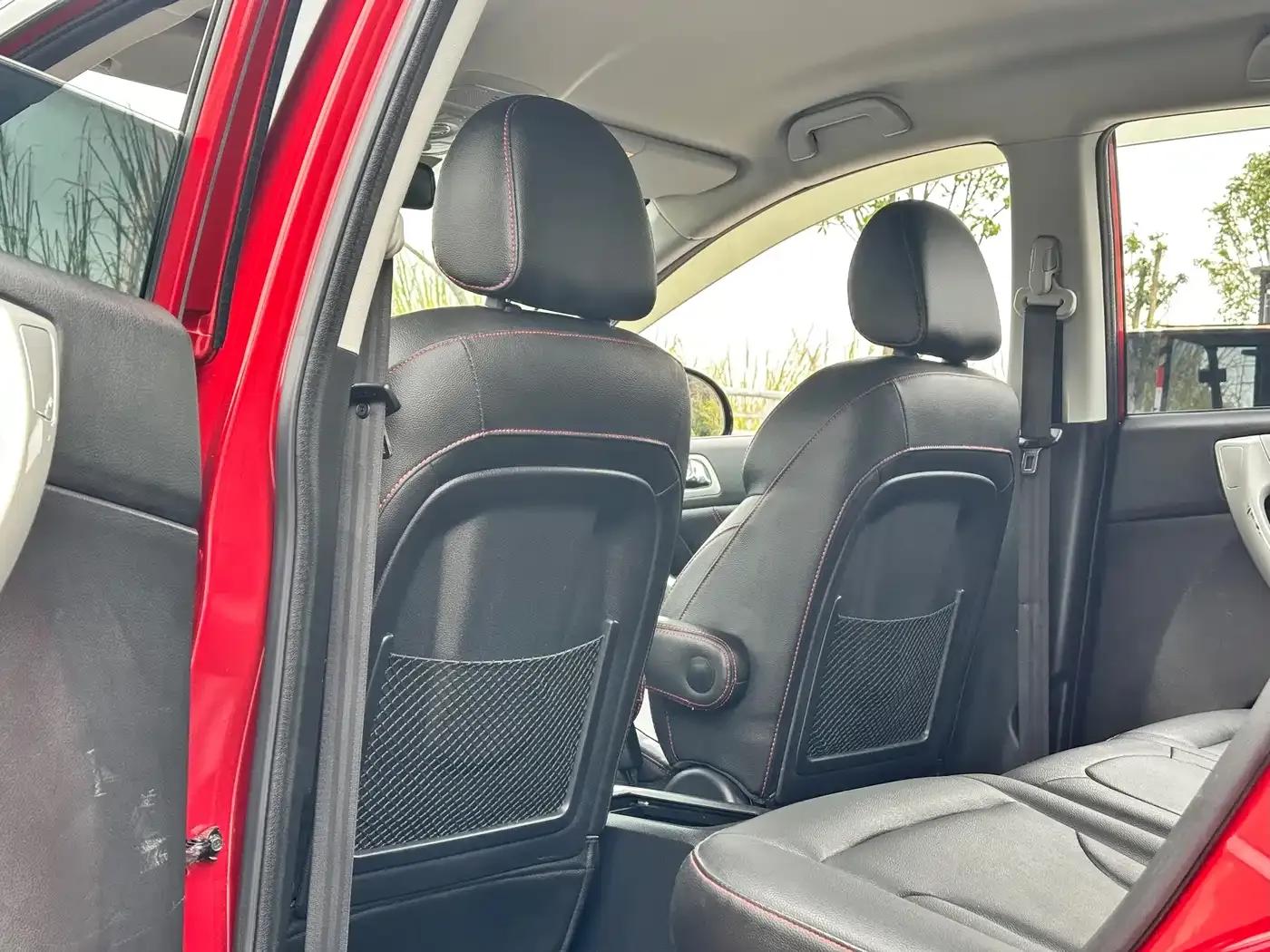 Haval H6 2013 Upgraded Version 2.4L Automatic Two-Wheel Drive Elite — миниатюра 22