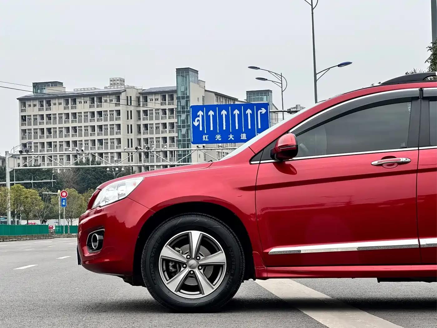 Haval H6 2013 Upgraded Version 2.4L Automatic Two-Wheel Drive Elite — миниатюра 8