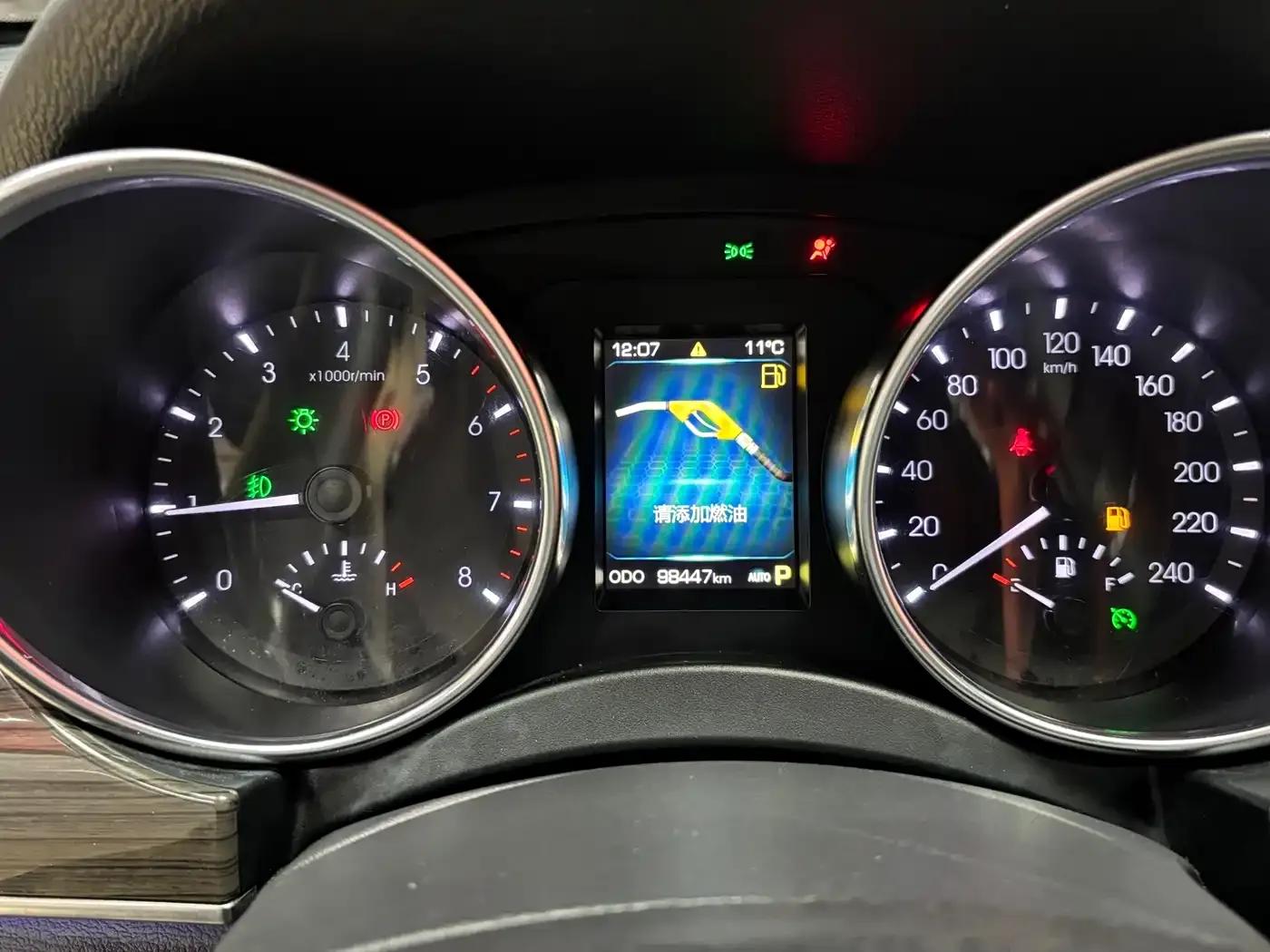 Haval H9 2015 2.0T 4WD Luxury 7-Seater — миниатюра 10
