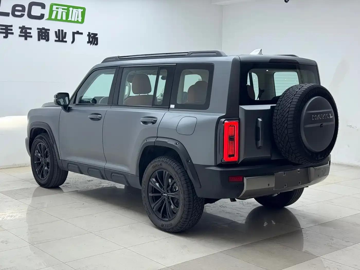 Haval Raptor 2025 Fuel-Powered 2.0T 4WD Ultra — миниатюра 13