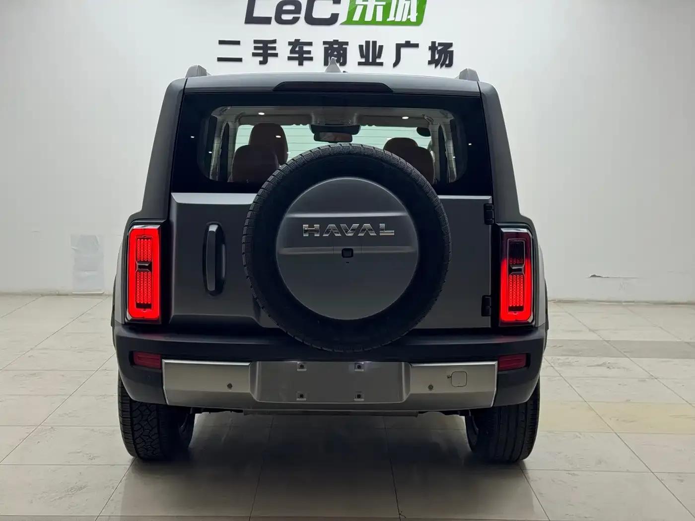 Haval Raptor 2025 Fuel-Powered 2.0T 4WD Ultra — миниатюра 14