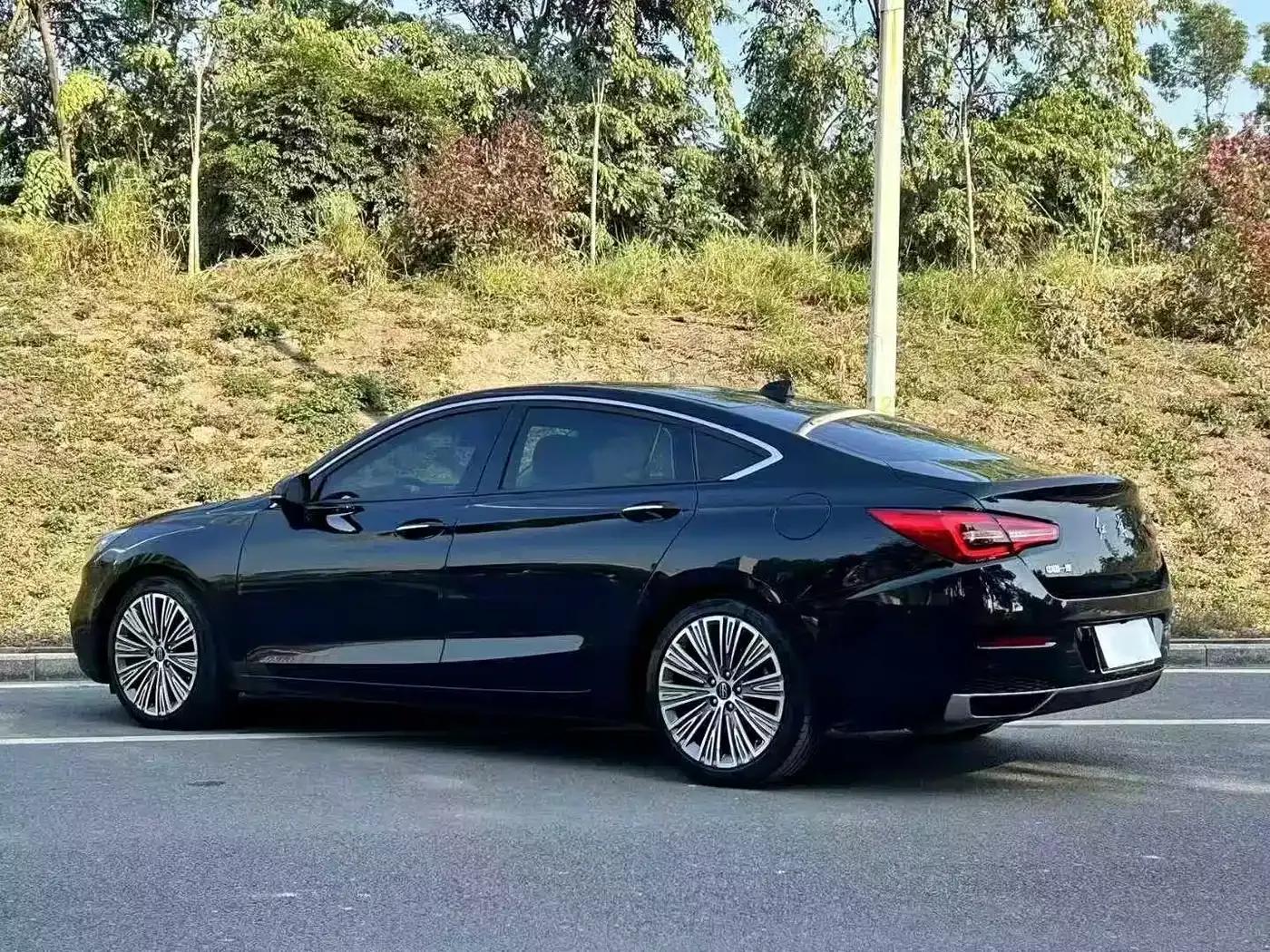 Hongqi H5 2022 Classic 1.8T Automatic Intelligent Flagship Edition — миниатюра 6