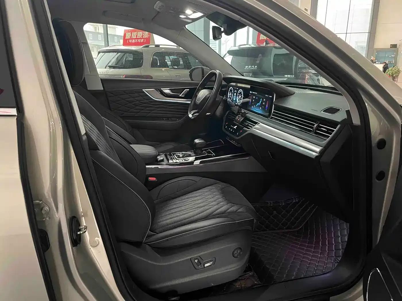Hongqi HS5 2022 Facelift 2.0T Intelligent Flagship Edition — миниатюра 13