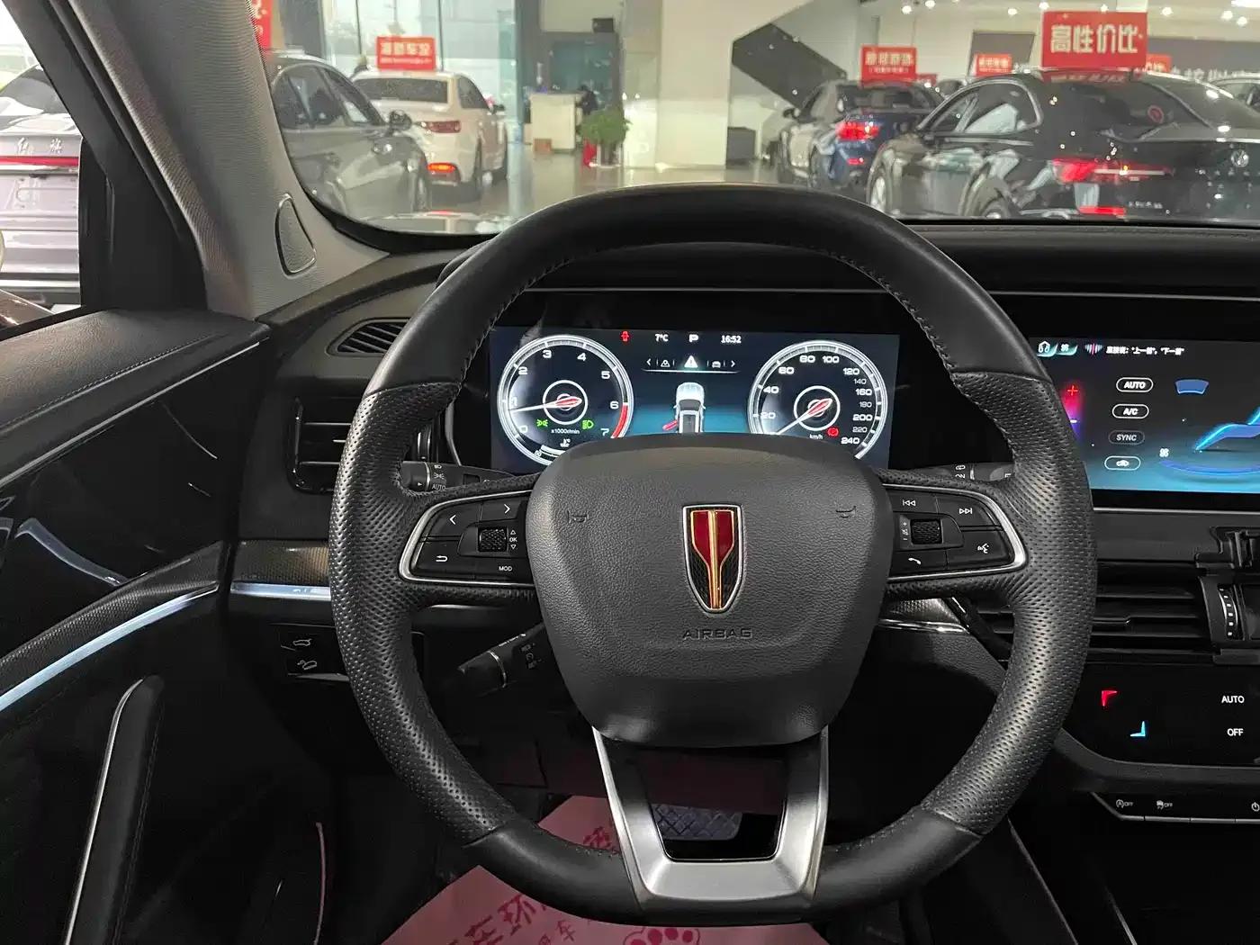 Hongqi HS5 2022 Facelift 2.0T Intelligent Flagship Edition — миниатюра 8