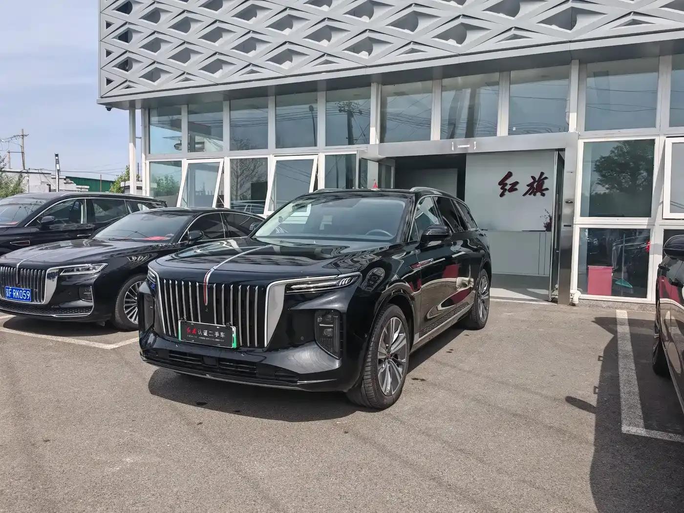 Hongqi E-HS9 2022 Model 690km Flagship Edition (Six Seats) — миниатюра 1