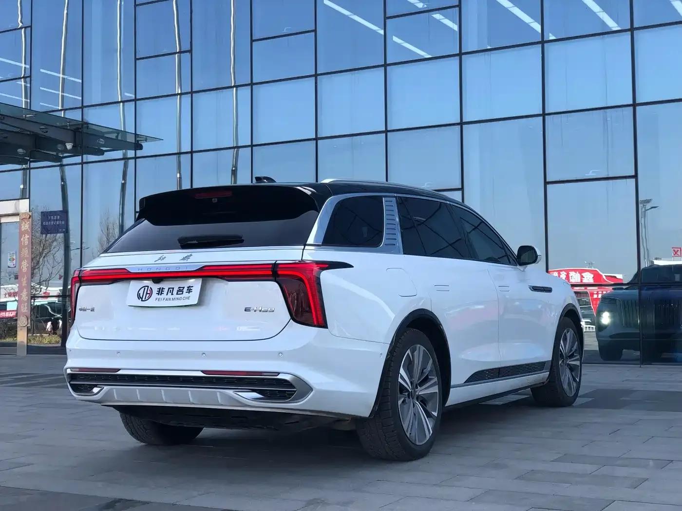 Hongqi E-HS9 2022 Model 660km Flagship Edition (Six Seats) — миниатюра 5