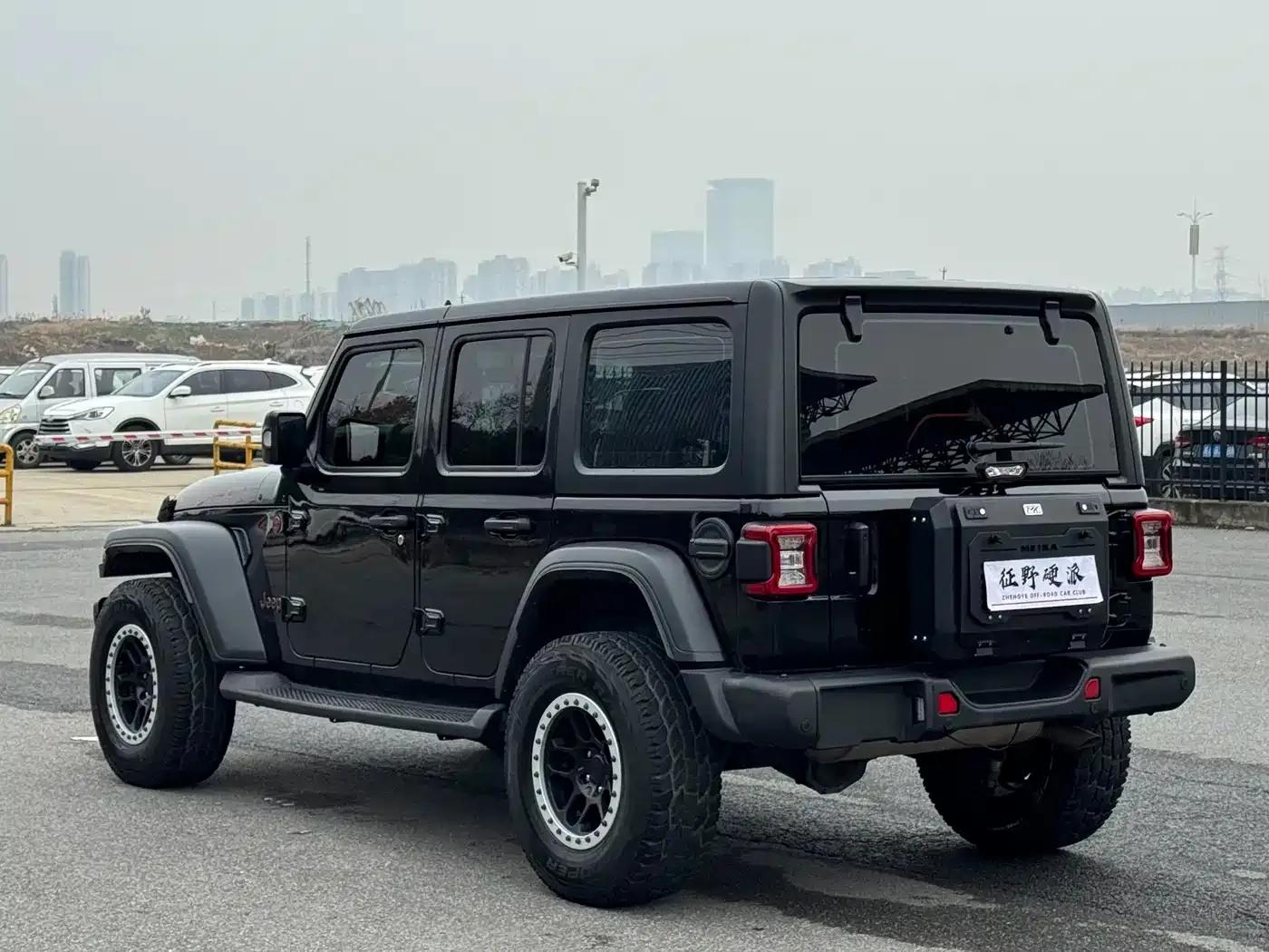 2021 Jeep Wrangler 2.0T Rubicon 4-Door — миниатюра 6