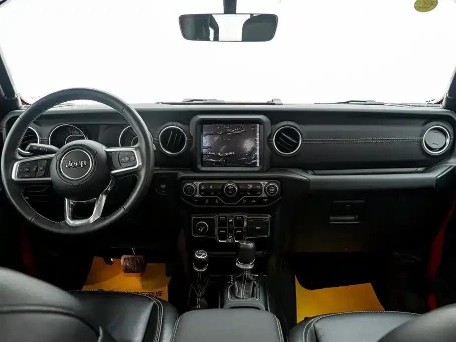 Gladiator 2022 3.6L First Edition — миниатюра 15