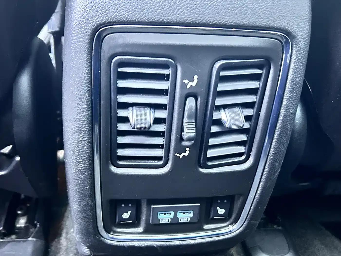 2021 Jeep Grand Cherokee (Imported) 3.0L 80th Anniversary Edition — миниатюра 17