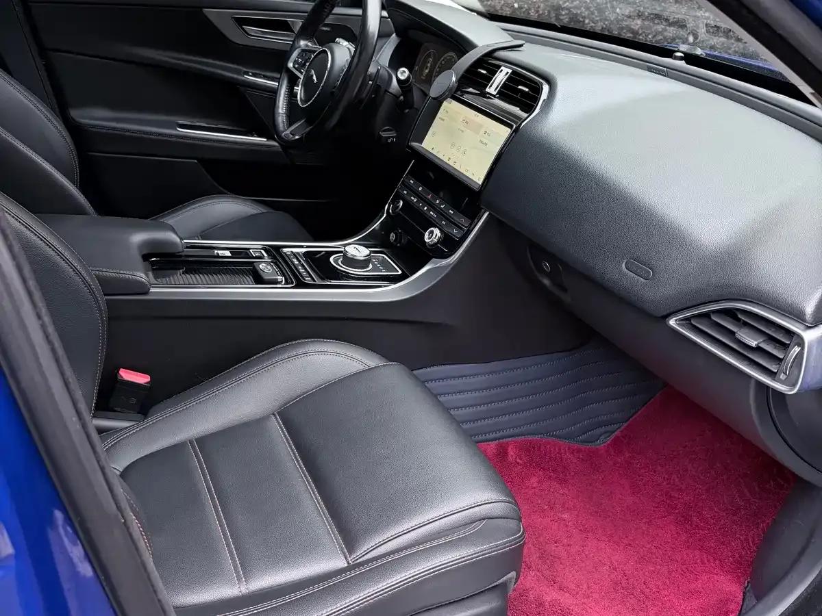 Jaguar XEL 2019 2.0T 200PS Premium Edition — миниатюра 11