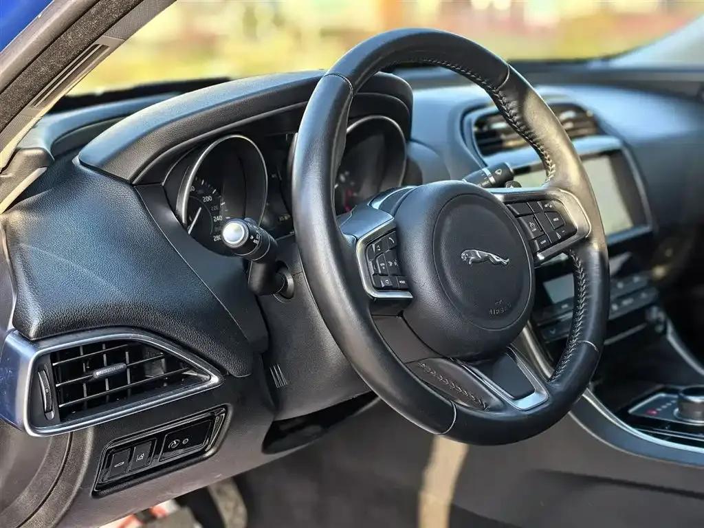 2018 Jaguar XEL 2.0T 200PS Luxury Edition — миниатюра 9