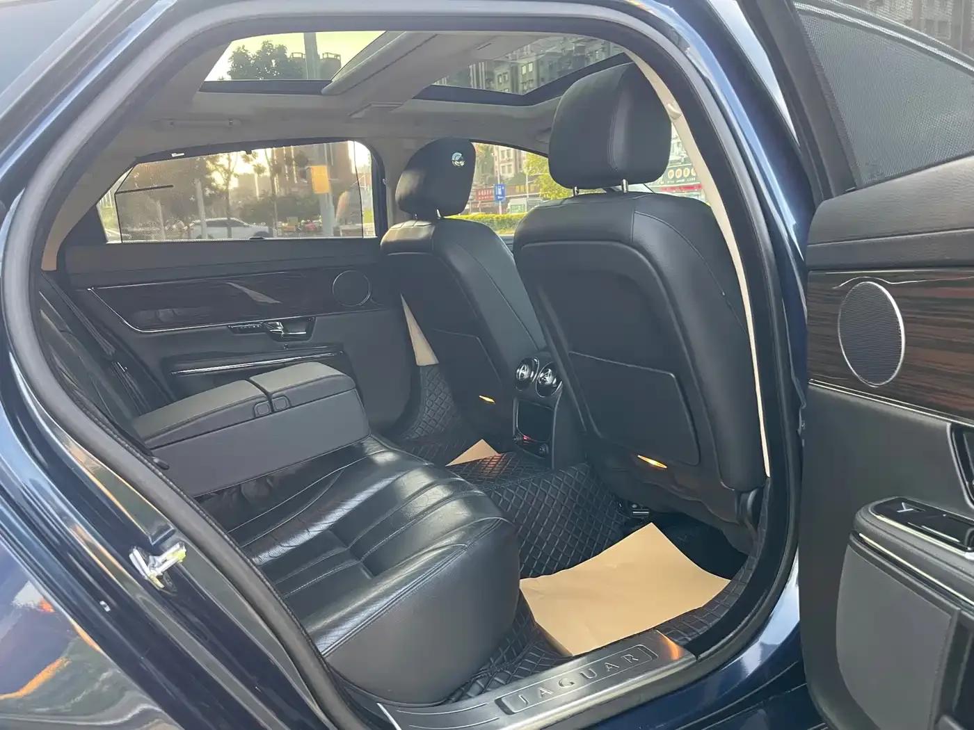 2013 Jaguar XJL 3.0 SC Cambridge Limited Edition — миниатюра 12