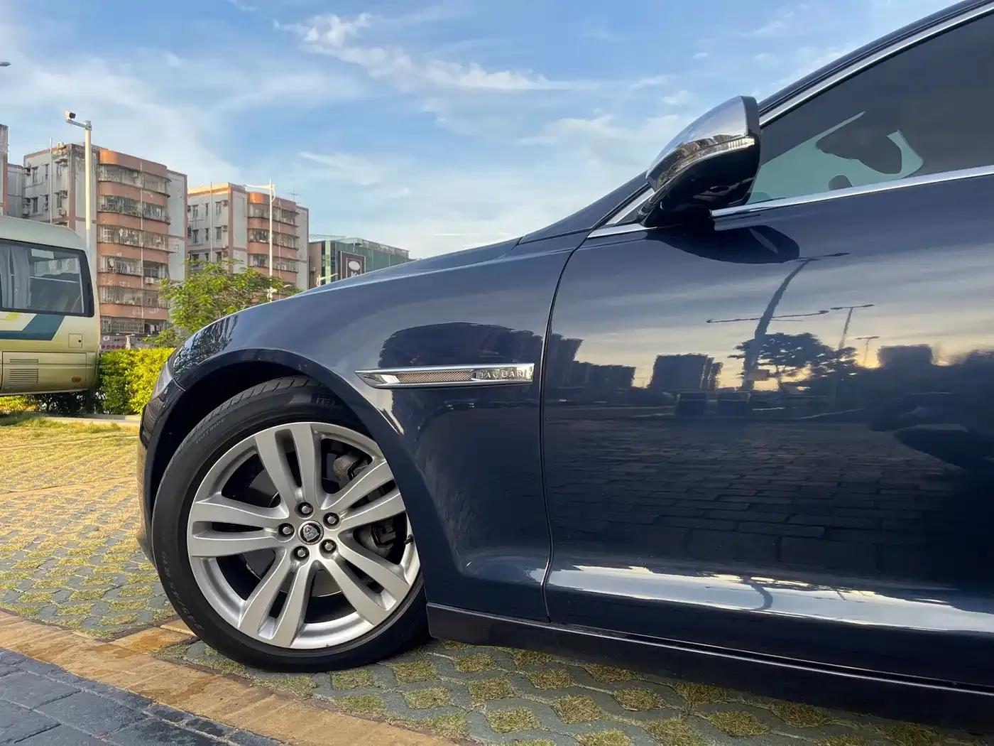 2013 Jaguar XJL 3.0 SC Cambridge Limited Edition — миниатюра 8