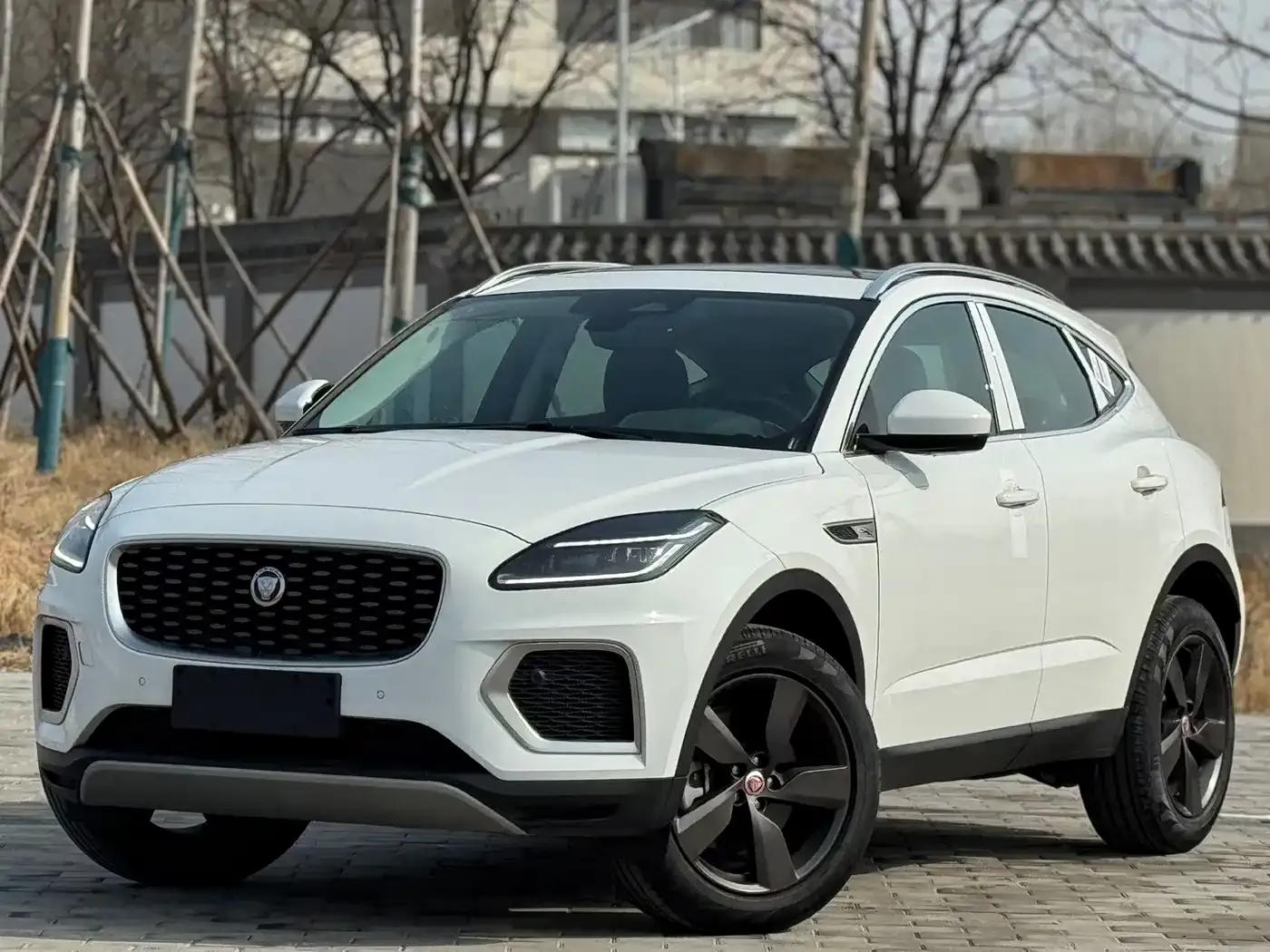 2024 Jaguar E-PACE R-DYNAMIC S — миниатюра 1