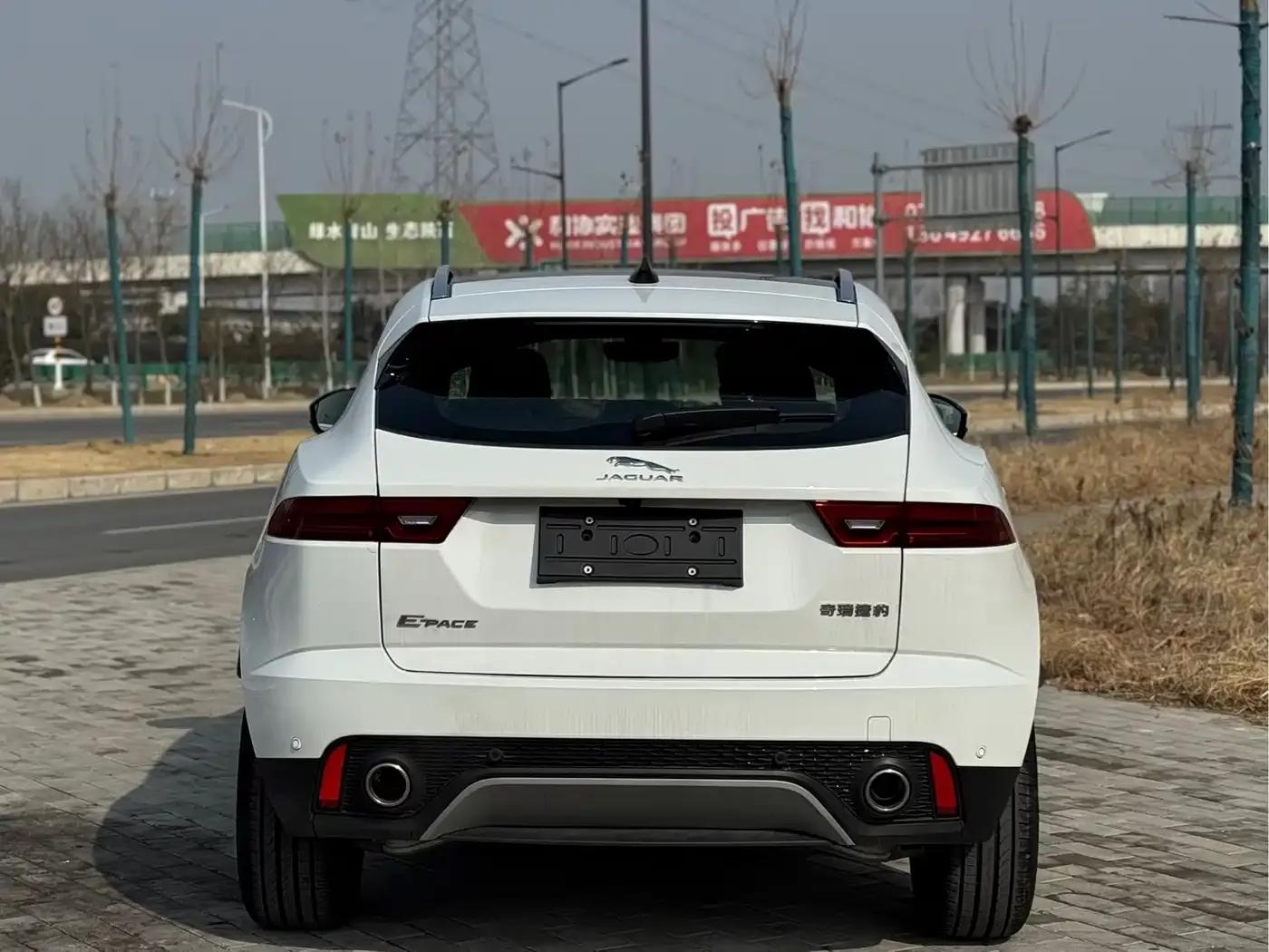 2024 Jaguar E-PACE R-DYNAMIC S — миниатюра 15