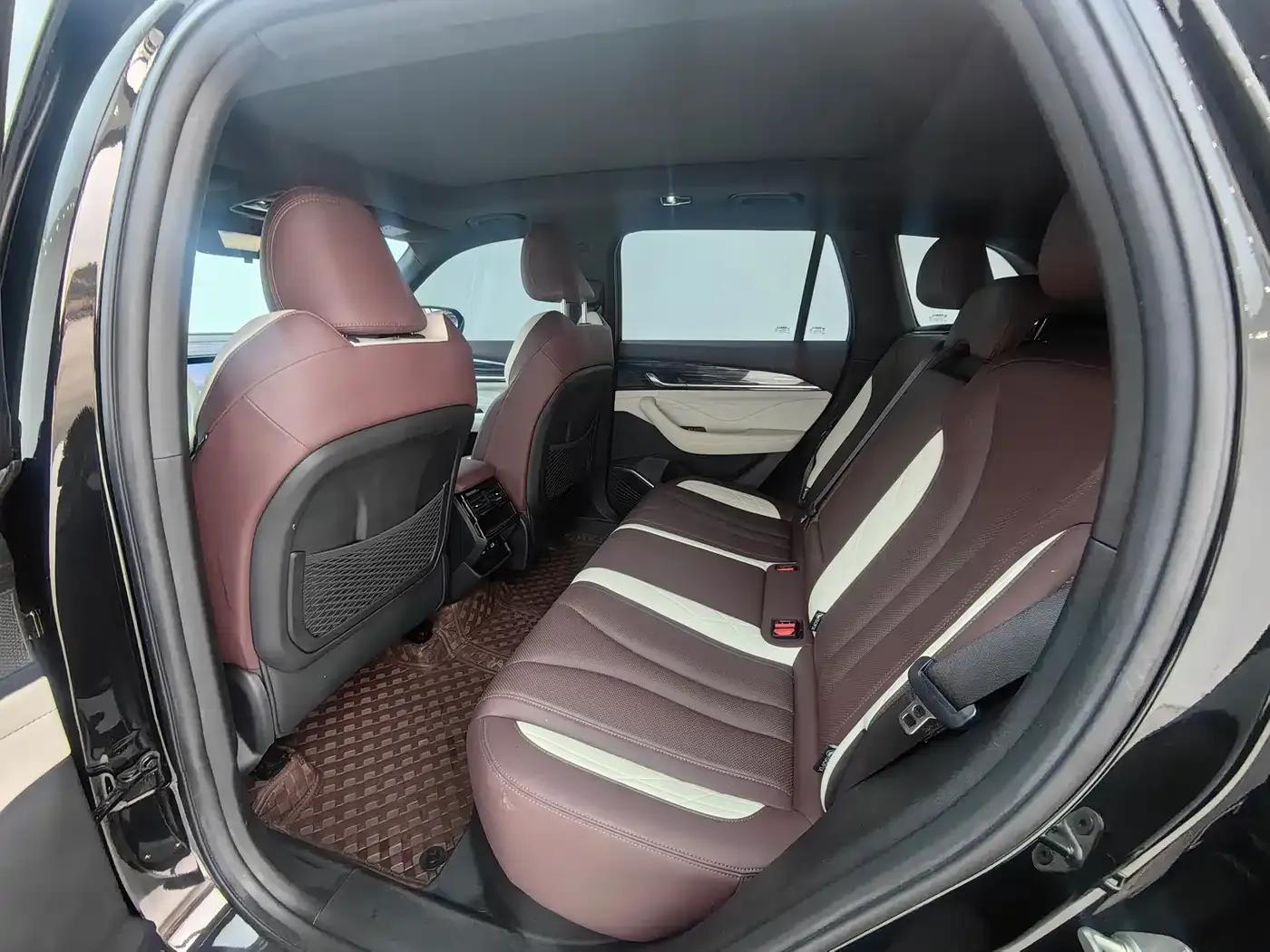 Geely Xingyue L 2024 2.0TD High-Power Automatic Two-Wheel Drive Cloud Edition — миниатюра 8