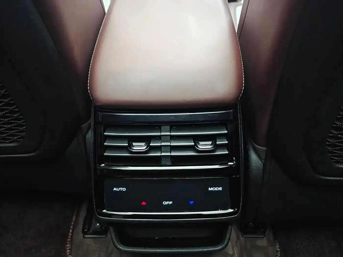 Geely Xingyue L 2021 2.0TD High-Power Automatic Four-Wheel Drive Flagship Edition — миниатюра 16