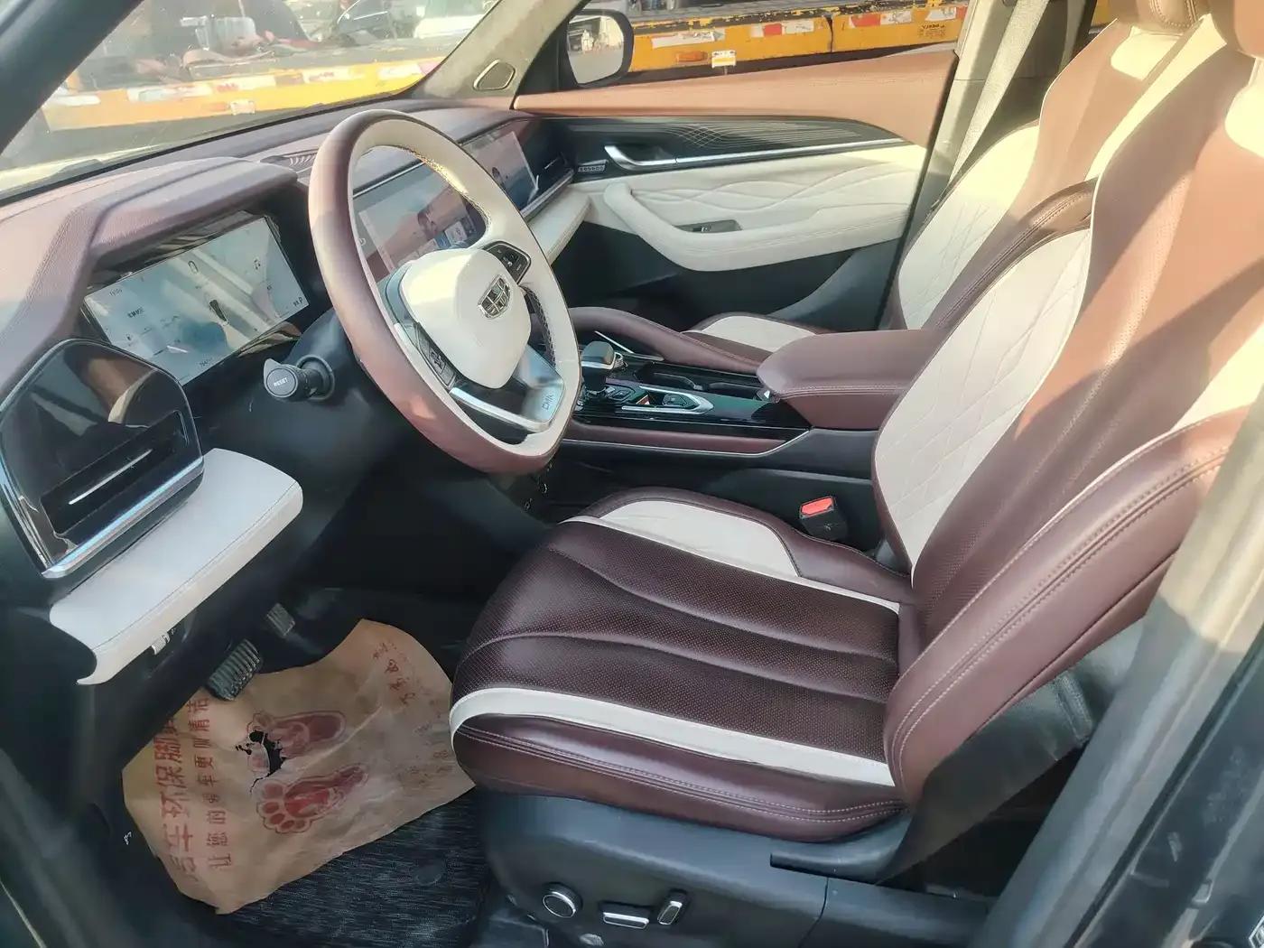 Geely Xingyue L 2024 2.0TD High-Power Automatic Two-Wheel Drive Cloud Edition — миниатюра 4