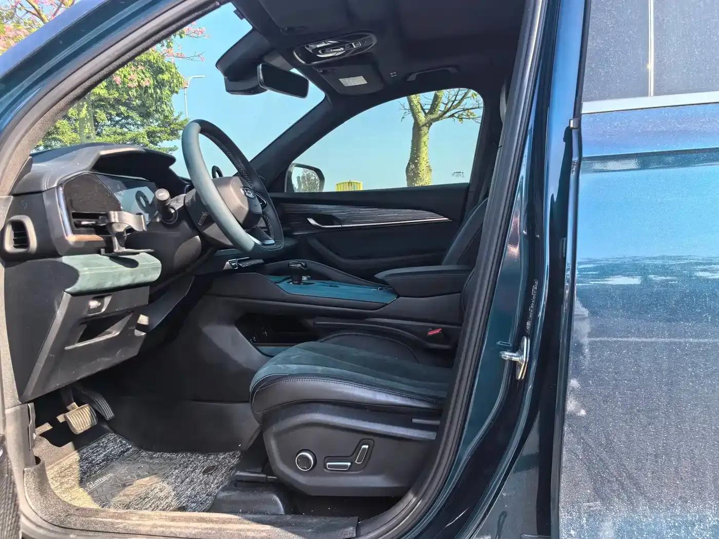 Geely Xingyue L 2021 2.0TD High-Power Automatic Four-Wheel Drive Flagship Edition — миниатюра 9