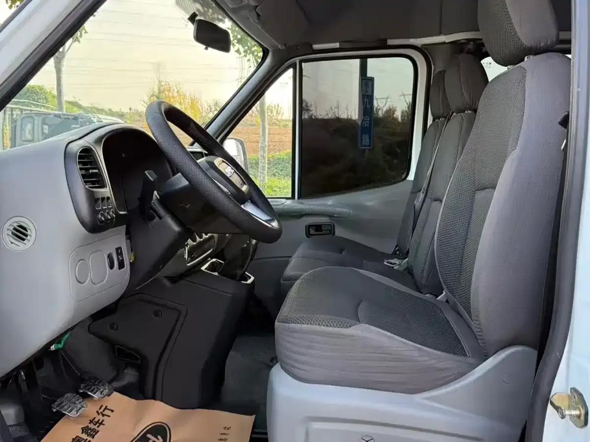 Teshun 2017 2.8T Commercial Vehicle Short Wheelbase Mid-Roof 6/7/8 Seat JX493 — миниатюра 5