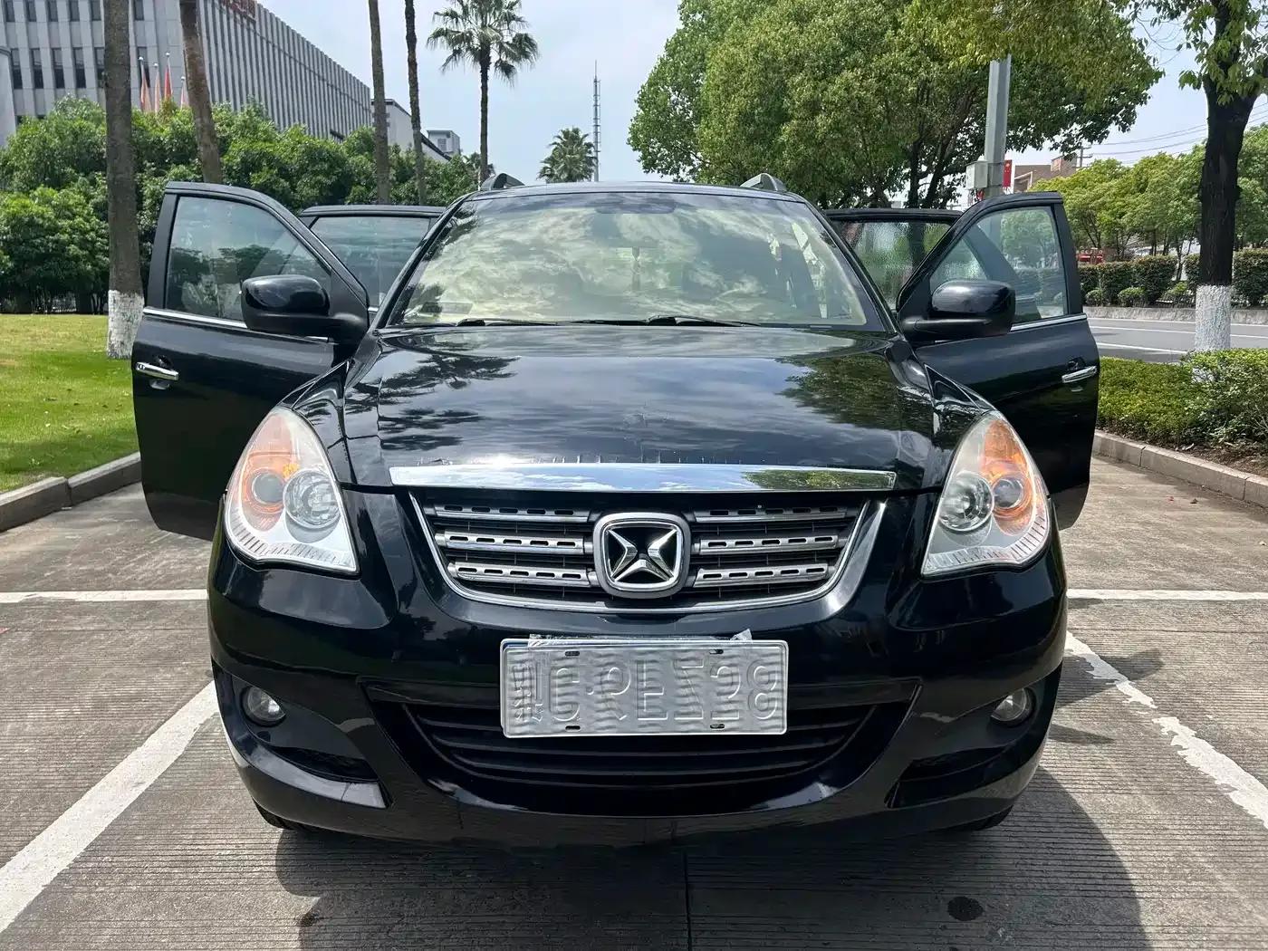 Yusheng S350 2013 2.4T Manual 2WD Diesel Luxury 5-Seater — миниатюра 1