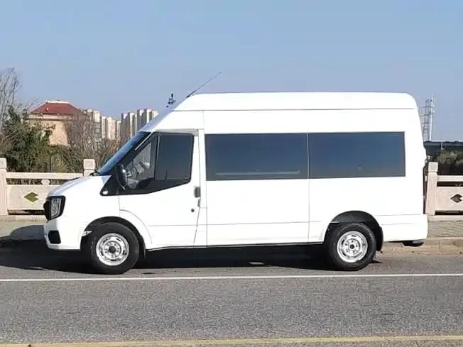 Jiangling Fushun 2023 2.0T Manual Medium Wheelbase Medium Roof Commercial Multi-purpose Passenger Van (7 Seats) — миниатюра 3