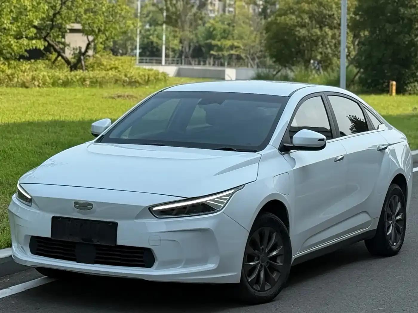 Geely Geometry A 2019 High-Dimensional Standard Range Square Edition — миниатюра 2
