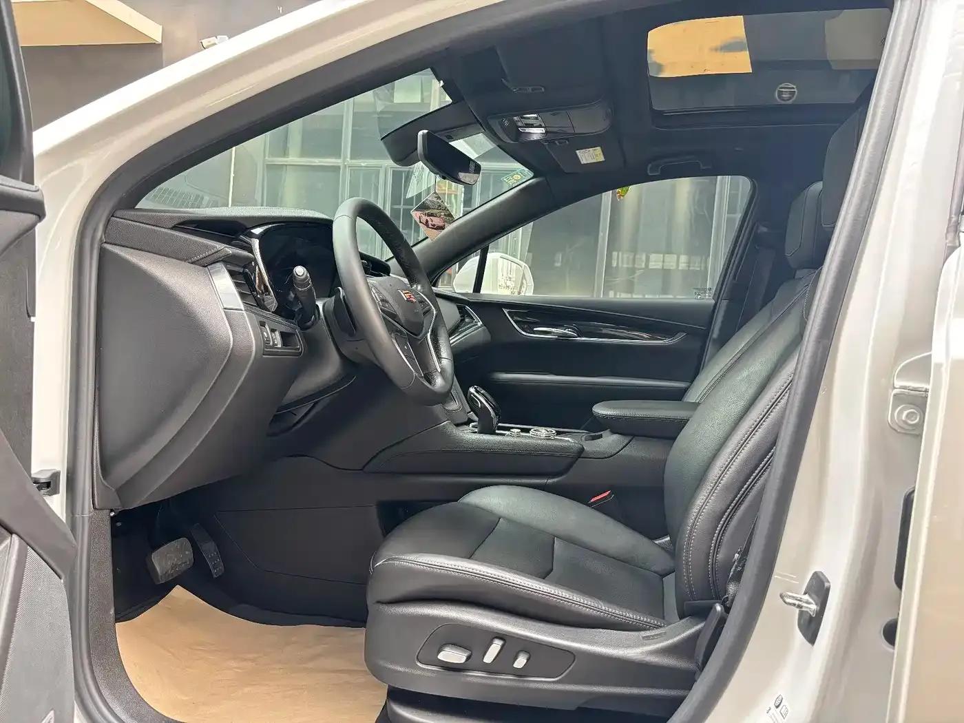 Cadillac XT5 2020 Facelift 28T Luxury — миниатюра 10