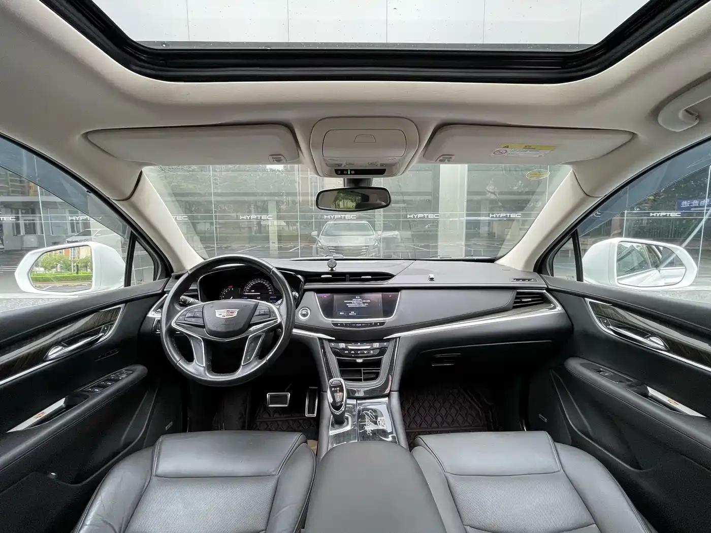 Cadillac XT5 2017 Anniversary Edition 25T Luxury — миниатюра 6