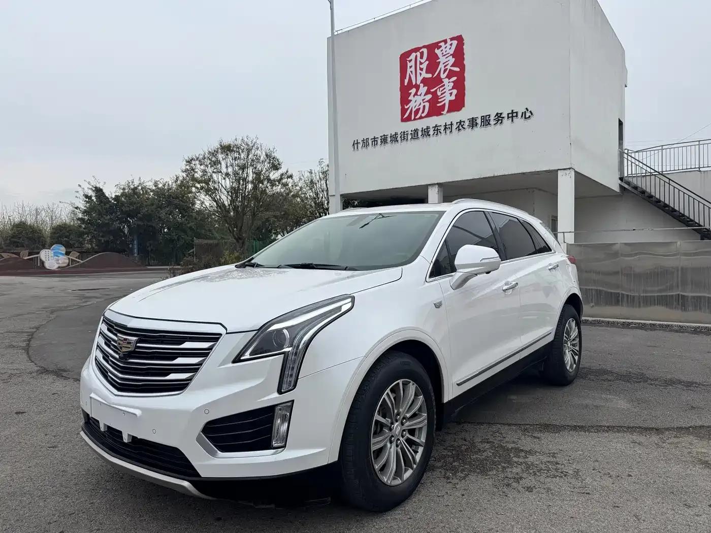 2016 Cadillac XT5 25T Luxury — миниатюра 1
