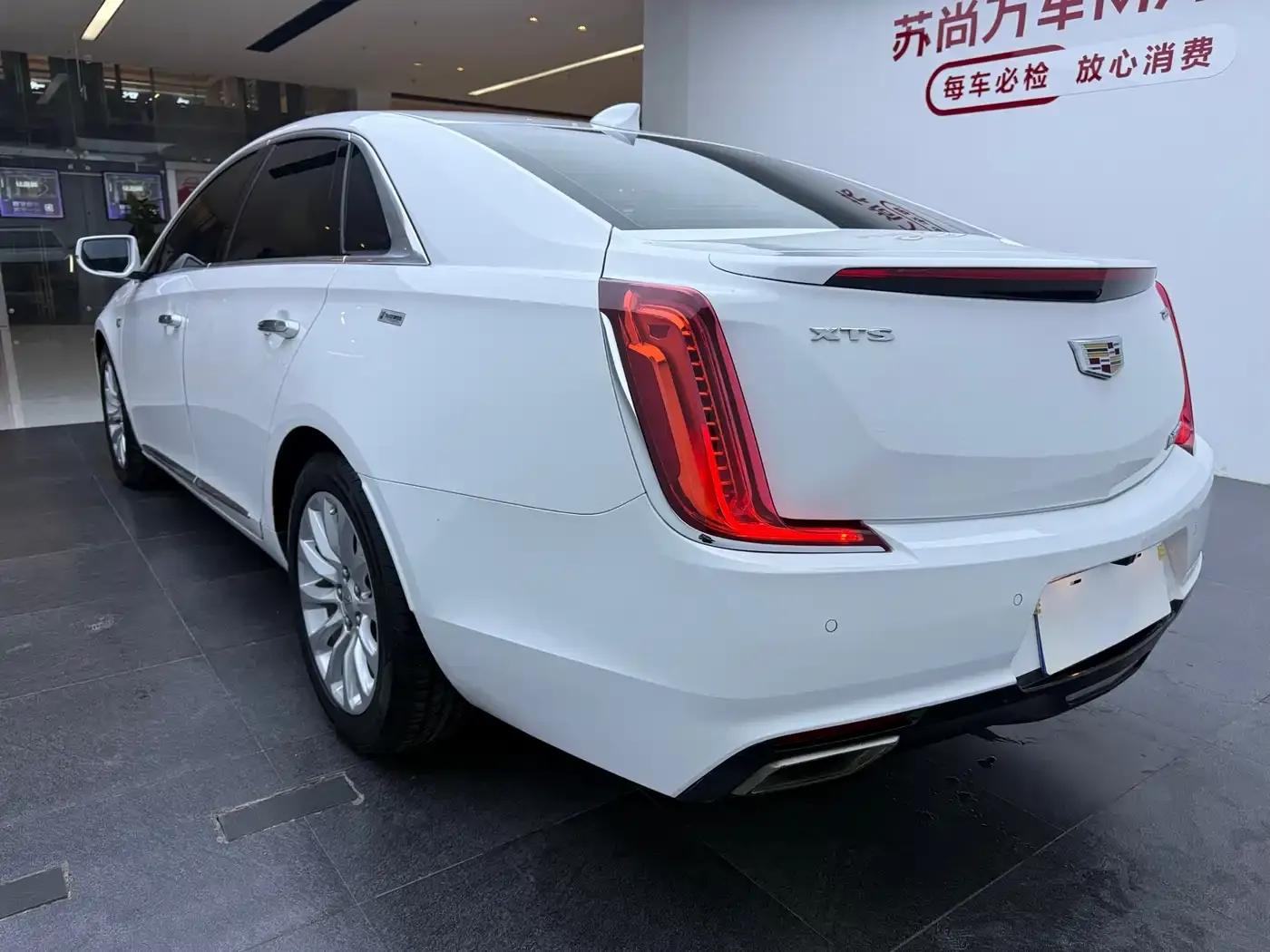 2018 Cadillac XTS 28T Technology Edition — миниатюра 10