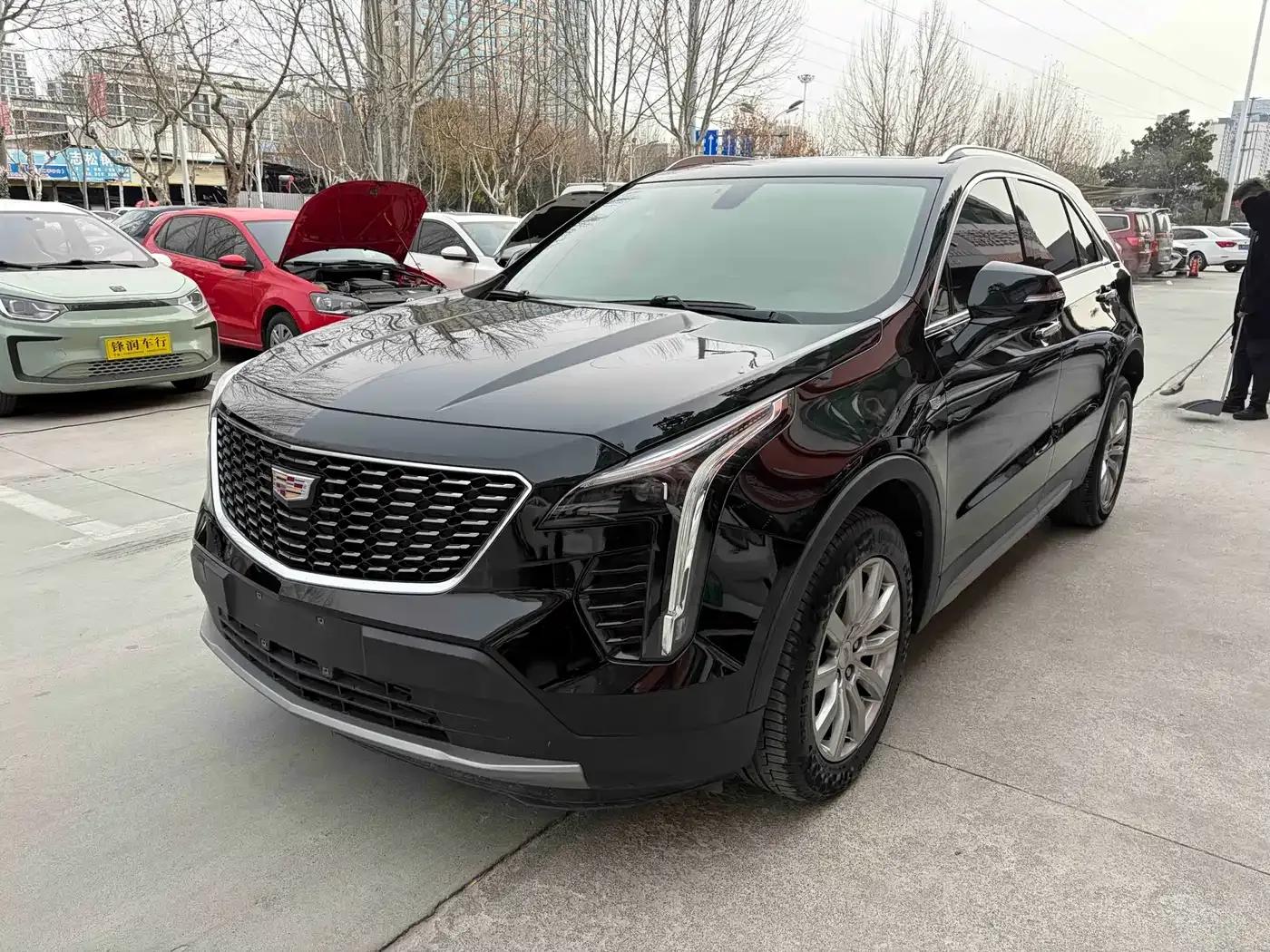 Cadillac XT4 2021 28T Two-Wheel Drive Premium Edition — миниатюра 1