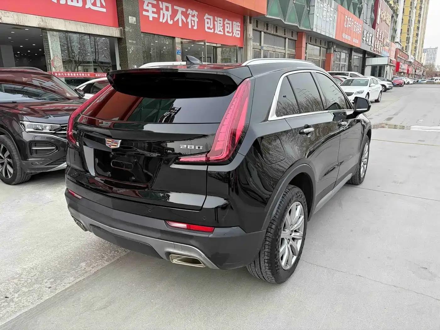 Cadillac XT4 2021 28T Two-Wheel Drive Premium Edition — миниатюра 5