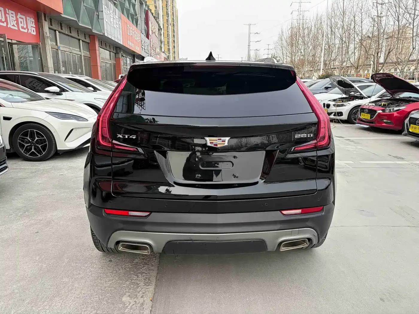 Cadillac XT4 2021 28T Two-Wheel Drive Premium Edition — миниатюра 6