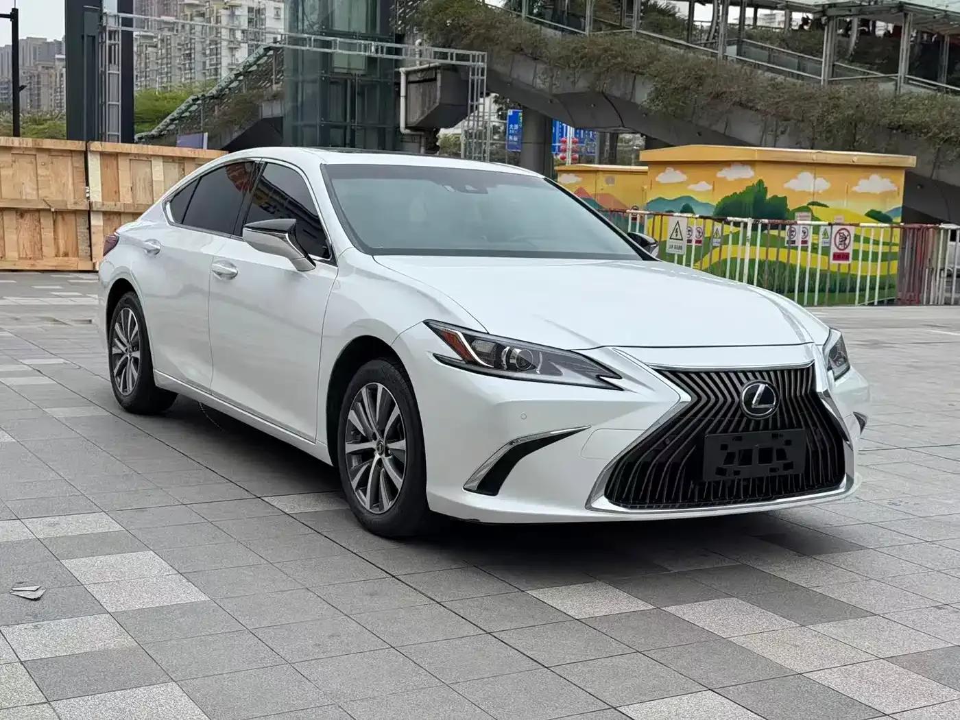Lexus ES 2020 200 Excellence Edition — миниатюра 3