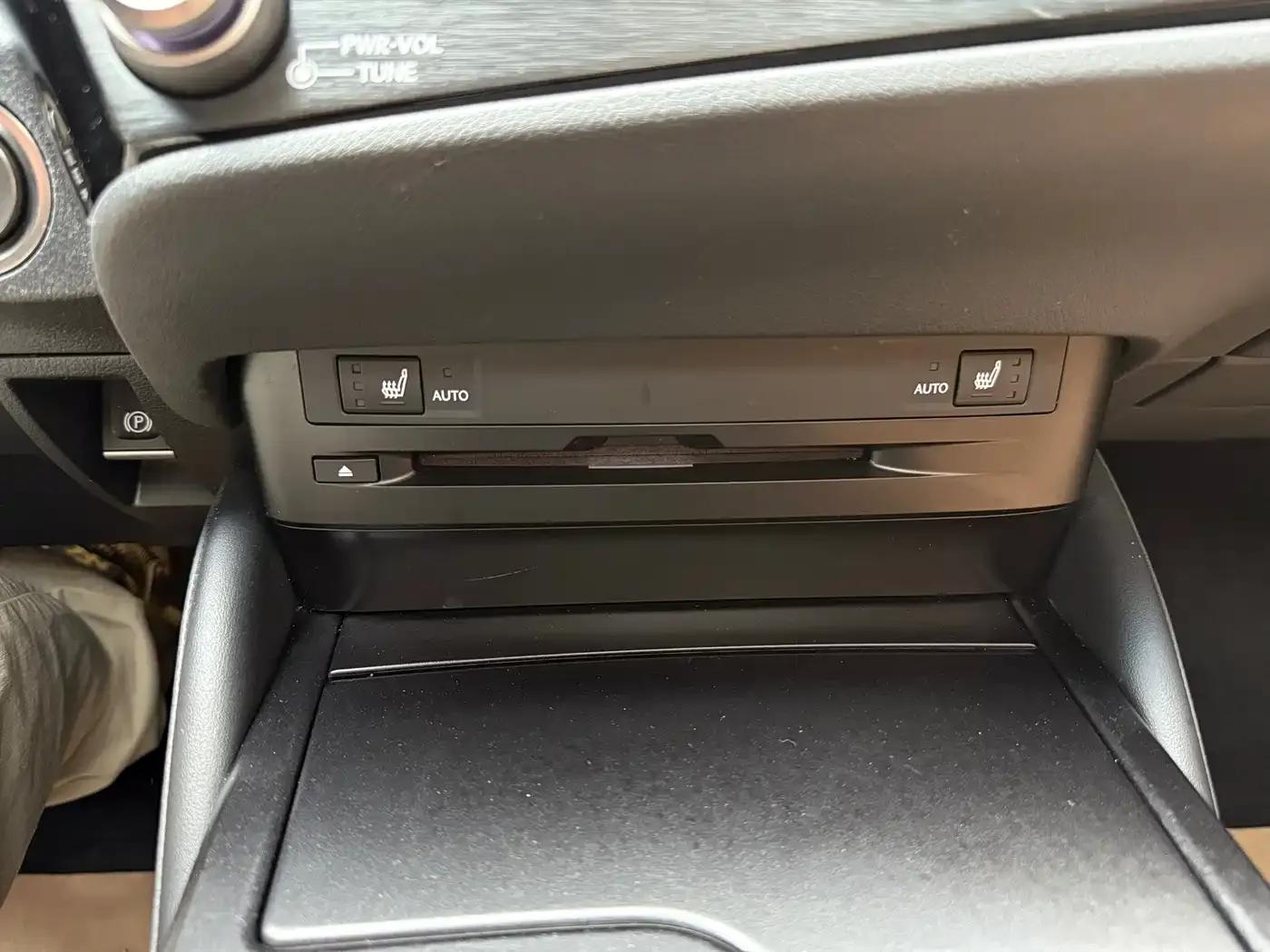 Lexus ES 2021 260 Premium Edition — миниатюра 10