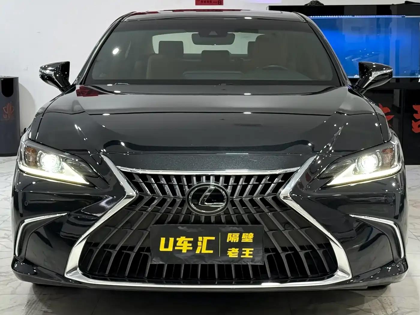 Lexus ES 2021 Model 200 Premium Edition — миниатюра 2