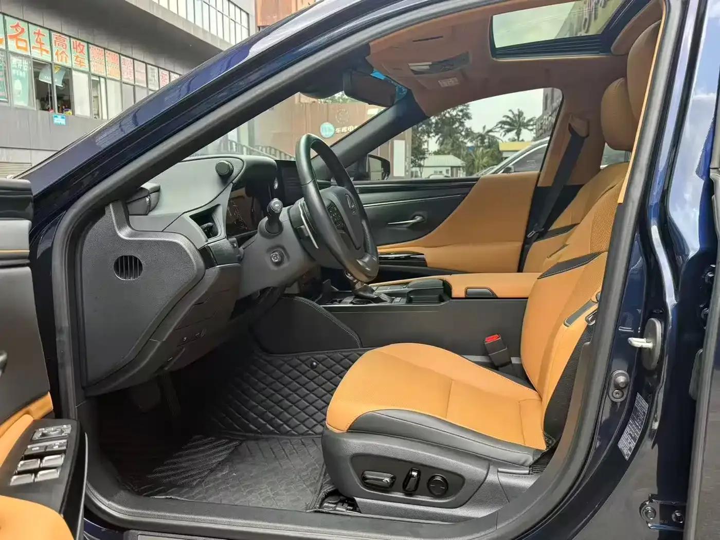 Lexus ES 2021 Model 200 Premium Edition — миниатюра 4