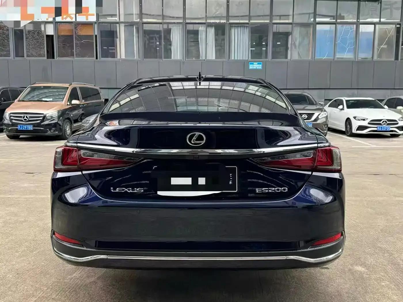 Lexus ES 2021 Model 200 Premium Edition — миниатюра 8