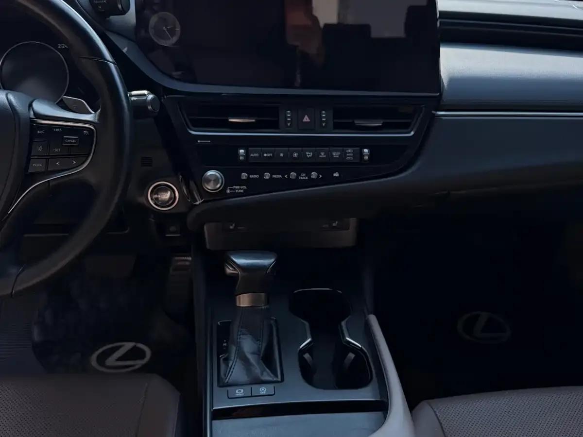Lexus ES 2023 200 Premium Edition — миниатюра 7