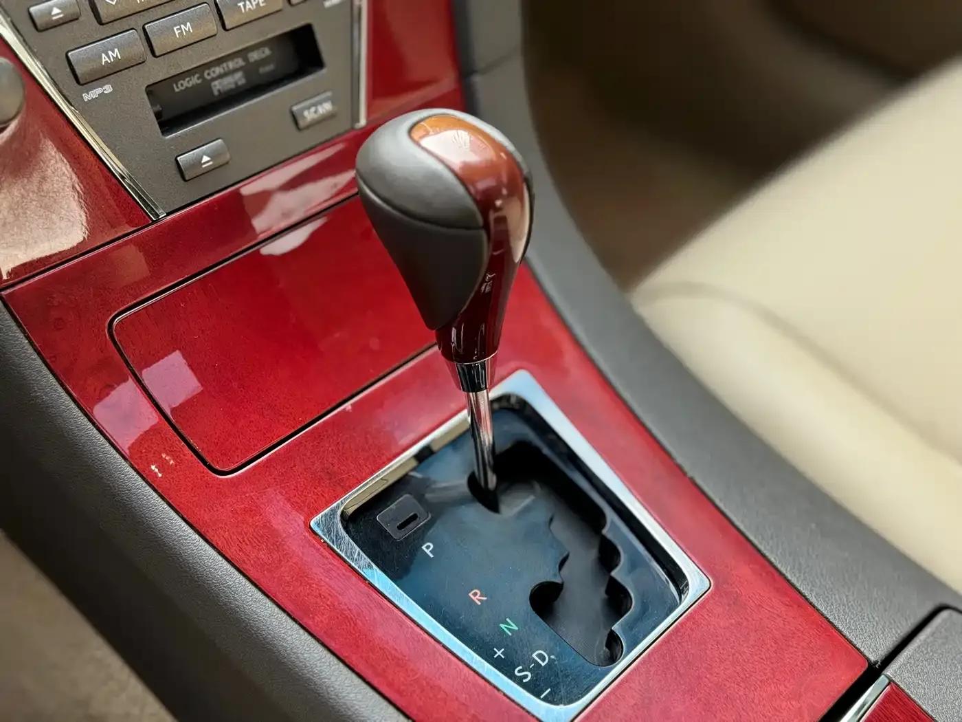 Lexus ES 2010 350 Luxury Edition — миниатюра 18